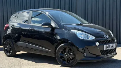 Used Hyundai i10 Premium 67 HP (49 kW) 2020 Hatchback