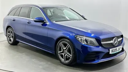 Usado Mercedes C220 AMG Line Premium 194 CV (142 kW) 2019 Azul Familiar