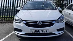 White Used 2016 Vauxhall Astra Hatchback | £5,570 (Fair price)