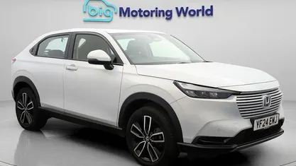 White Used 2024 Honda HR-V Elegance SUV | £22,500 (Fair price)