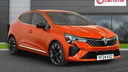 Used Renault Clio Techno 90 HP (66 kW) 2024 Orange Hatchback