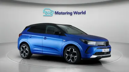 Used Vauxhall Grandland X Ultimate 131 HP (96 kW) 2023 Blue SUV