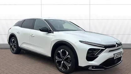 Used Citroën C5 X PureTech 131 HP (96 kW) 2023 White Estate