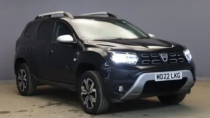 Used Dacia Duster Prestige 101 HP (74 kW) 2022 Black SUV