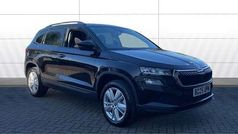 Black New 2025 Skoda Karoq SE SUV | £26,287 (Fair price)