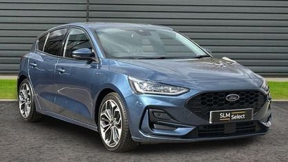 Begagnad Ford Focus ST-Line X 125 HK (91 kW) 2023 Halvkombi