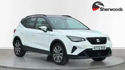 Used Seat Arona SE 95 HP (69 kW) 2022 White SUV