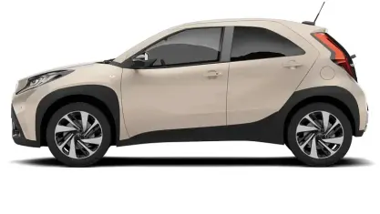 Used Toyota Aygo X 72 HP (52 kW) 2024 Beige SUV