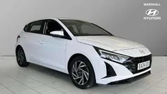 White Used 2024 Hyundai i20 Advanced Hatchback | £15,775 (Fair price)