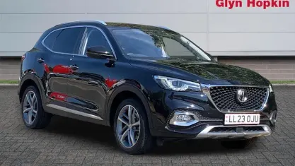 Used MG HS Exclusive 162 HP (119 kW) 2023 Black SUV