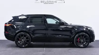 Second-hand Land Rover Range Rover Velar SE Dynamic 300 CP (220 kW) 2022 Negru SUV