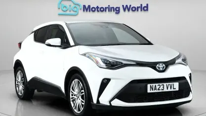 Used Toyota C-HR 122 HP (89 kW) 2023 White SUV
