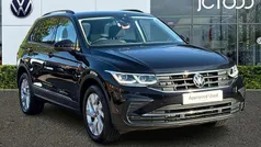 Black Used 2022 VW Tiguan Life SUV | £22,608 (Fair price)
