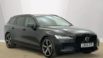 Used Volvo V60 Ultra 455 HP (334 kW) 2025 Onyx black Estate