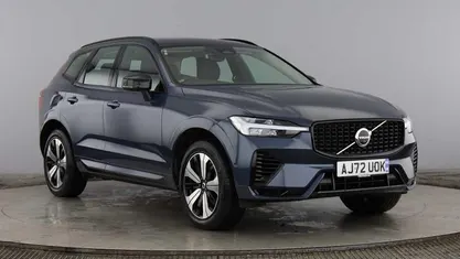 Second-hand Volvo XC60 Plus 350 CP (257 kW) 2022 Albastru SUV