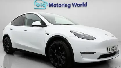 Used Tesla Model Y Long Range AWD 286 kW (389 HP) 2025 SUV