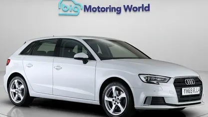 Used Audi A3 Sportback Sport 150 HP (110 kW) 2019 White Hatchback