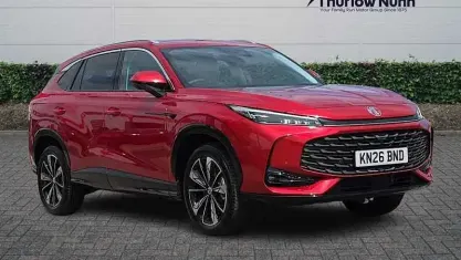 New MG HS Trophy 224 HP (164 kW) 2026 Red SUV