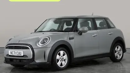 Begagnad Mini Cooper Classic 136 HK (100 kW) 2022 Grå Halvkombi