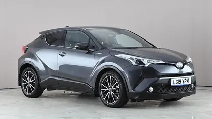 Used Toyota C-HR 122 HP (89 kW) 2019 SUV
