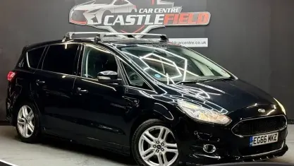 Käytetty Ford S-MAX Sport 240 HP (176 kW) 2016 Musta Tila-auto
