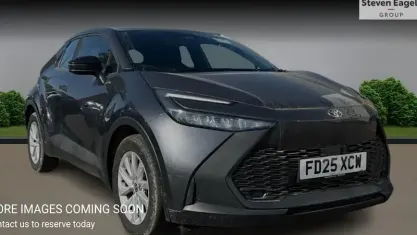 Used Toyota C-HR 140 HP (102 kW) 2026 SUV