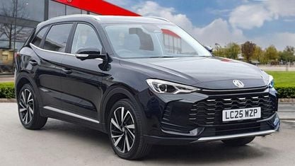 Używany MG ZS Trophy 196 KM (144 kW) 2025 Czarny SUV