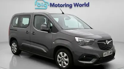 Used Vauxhall Combo S 110 HP (80 kW) 2020 Grey MPV