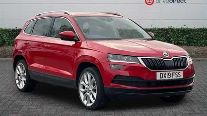 Red Used 2019 Skoda Karoq SUV | £16,850 (Fair price)
