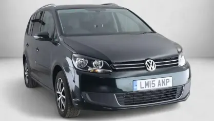 Used VW Touran SE 105 HP (77 kW) 2015 Green MPV