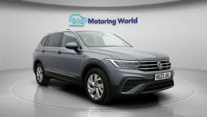 Used VW Tiguan Allspace S 150 HP (110 kW) 2023 Grey SUV