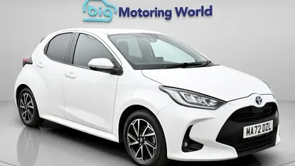 Used Toyota Yaris Hybrid Design 116 HP (85 kW) 2025 Hatchback
