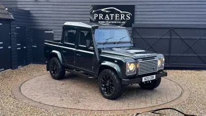 Used Land Rover Defender 124 HP (91 kW) 2015 Pickup