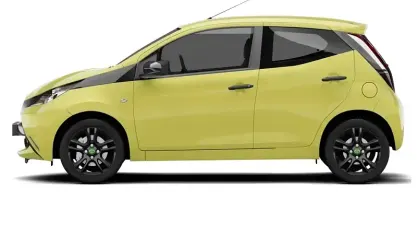 Used Toyota Aygo X-cite 69 HP (50 kW) 2016 Yellow Hatchback