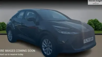 Used Toyota C-HR 140 HP (102 kW) 2026 SUV
