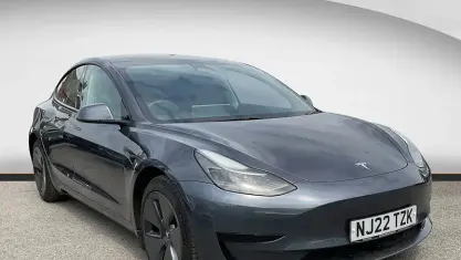 Used Tesla Model 3 Standard Range 235 kW (320 HP) 2021 Grey Sedan
