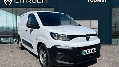 Used Citroën e-Berlingo 100 kW (136 HP) 2025 MPV