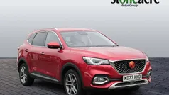Red Used 2023 MG HS Excite SUV | £14,495 (Fair price)