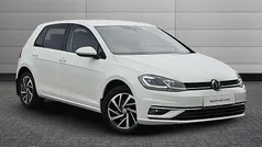 Pure white Used 2019 VW Golf VII Edition Hatchback | £17,595 (Fair price)