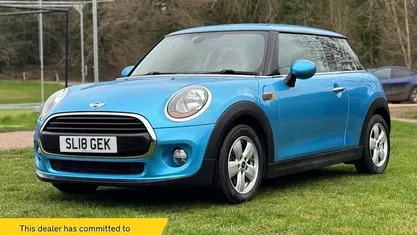 Used Mini ONE Hatch 102 HP (75 kW) 2017 Hatchback