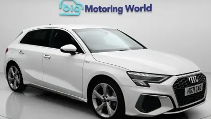 Used Audi A3 Sportback S-Line 150 HP (110 kW) 2022 White Hatchback