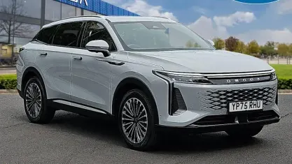 Used Omoda 9 449 HP (330 kW) 2025 Grey SUV