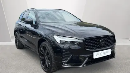Used Volvo XC60 Plus 250 HP (183 kW) 2025 Black SUV