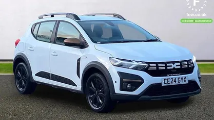 Used 2024 Dacia Sandero Extreme Hatchback | £14,799 (Fair price)