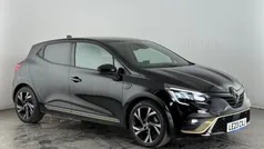 Black Used 2022 Renault Clio V Engineered Hatchback | £16,400 (Fair price)