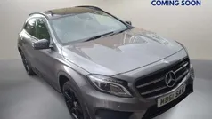 Mercedes GLA220