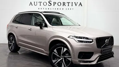Used Volvo XC90 Plus 250 HP (183 kW) 2024 Gold SUV