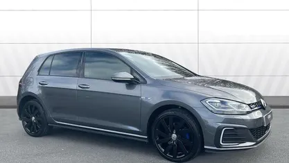 Used VW Golf VII Advance 204 HP (150 kW) 2020 Hatchback