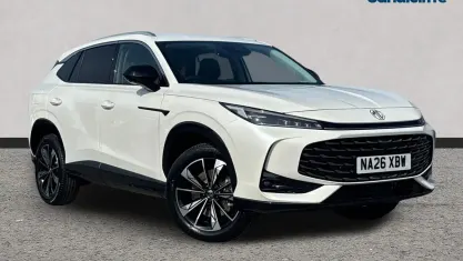 New MG HS SE 224 HP (164 kW) 2025 Solid  white pearl SUV