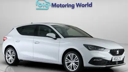 Used Seat Leon SE Dynamic 131 HP (96 kW) 2023 Hatchback